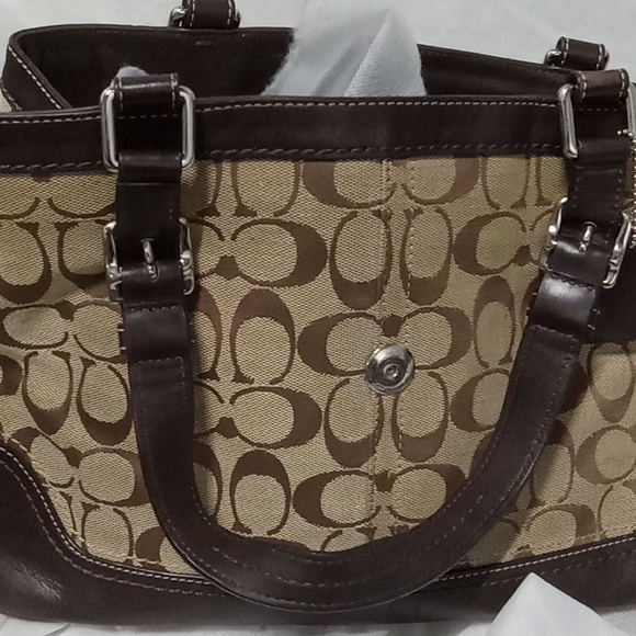 Handbag - Picture 1 of 8